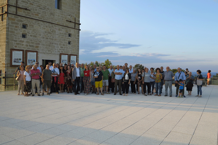 Gruppo terrazzo Rocca Caminate